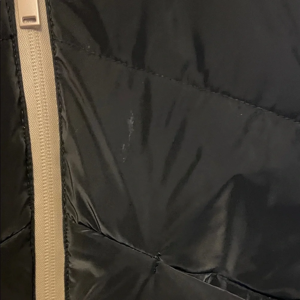 Cozy Black Puffer Jacket for Kids